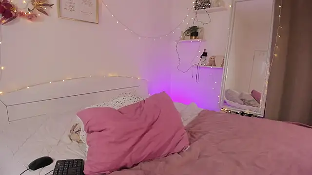 Anna Sinner online show from 03/31/26, 08:09