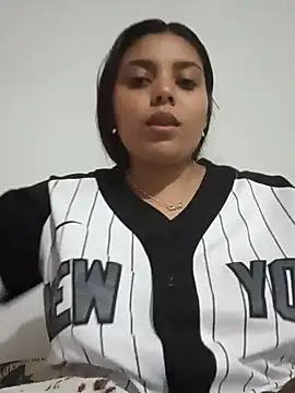 stefanie010 online show from 12/19/24, 10:10