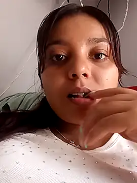 stefanie010 online show from 01/22/25, 02:56