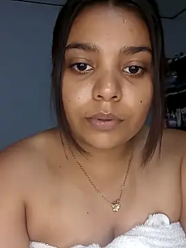 stefanie010 online show from 09/08/25, 07:13