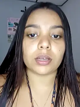 stefanie010 online show from 10/31/25, 05:47