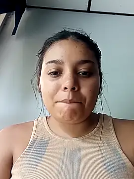 stefanie010 online show from 03/29/26, 07:14