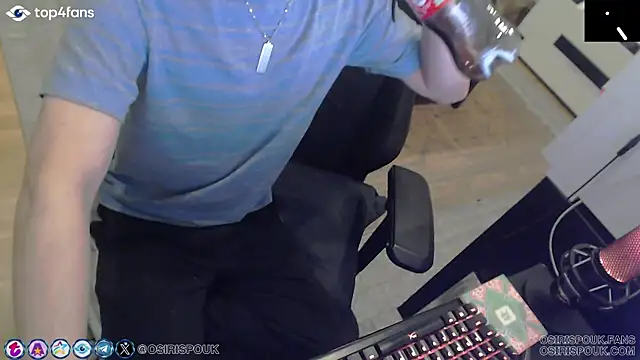 Snapshot of osirispouk chatting on 12/15/24, 11:42 osirispouk online show from 12/15/24, 11:42