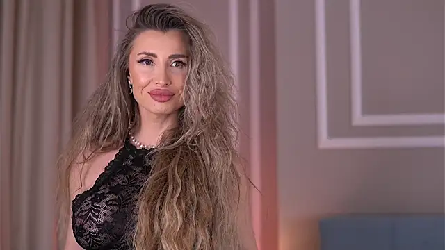 Snapshot of EnjoyableEmma chatting on 03/22/25, 02:36 EnjoyableEmma online show from 03/22/25, 02:36