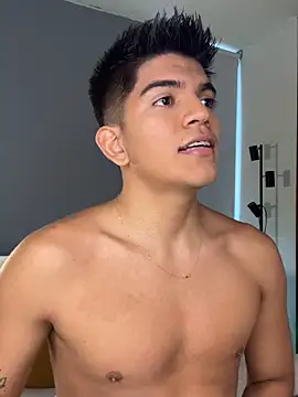 santiago 01 online show from 03/18/26, 09:18