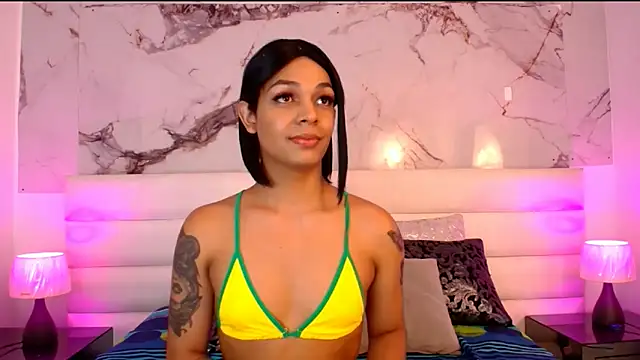 emily lady20 online show from 04/28/26, 06:02