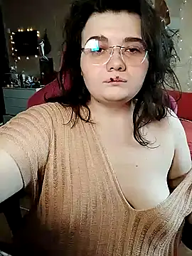 DenisHailey online show from 03/22/25, 04:37