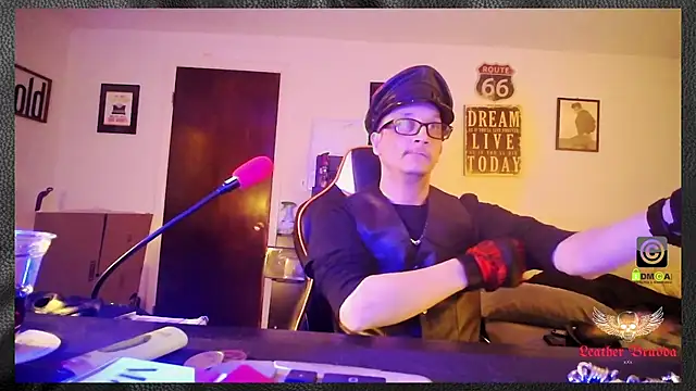 LeatherBrudda69 online show from 02/14/26, 08:22