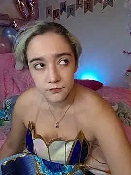 NaomiShimizu online show from 11/07/25, 09:15