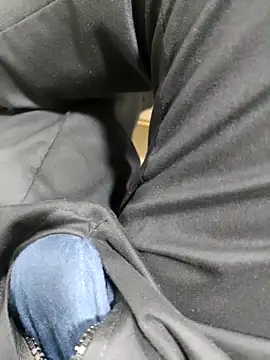 Snapshot of Mr_Perfect_Man chatting on 10/10/25, 07:18 Mr Perfect Man online show from 10/10/25, 07:18