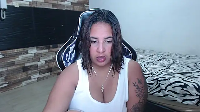 KathyHardcore69 online show from 05/01/26, 03:44