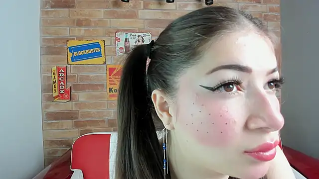 miss  pamela online show from 10/21/25, 11:00