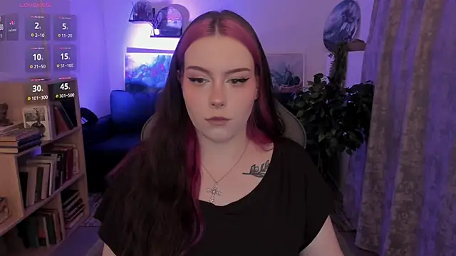 CoralineKeyns online show from 07/28/26, 11:17