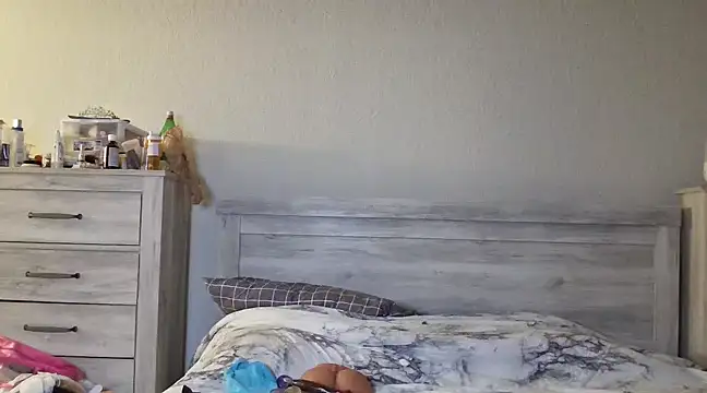 Carmen Cream online show from 12/15/24, 07:24