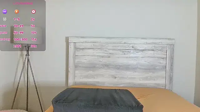Snapshot of Carmen_Cream chatting on 07/16/26, 01:44 Carmen Cream online show from 07/16/26, 01:44