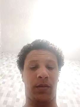 Nicolaskribeiro online show from 11/08/25, 08:25