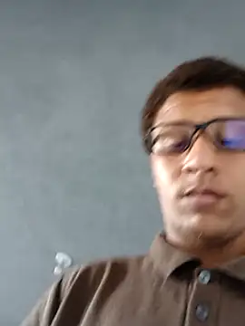 Nicolaskribeiro online show from 04/21/26, 10:10