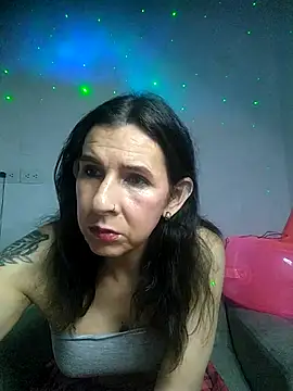 Cameron puppy online show from 12/19/25, 04:41