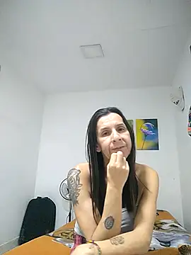 Cameron puppy online show from 07/11/26, 06:49