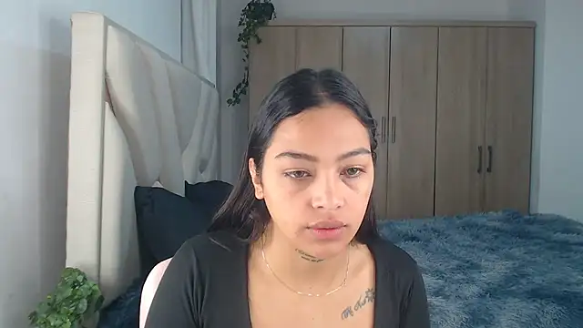 fairylatin222 online show from 03/14/25, 10:29