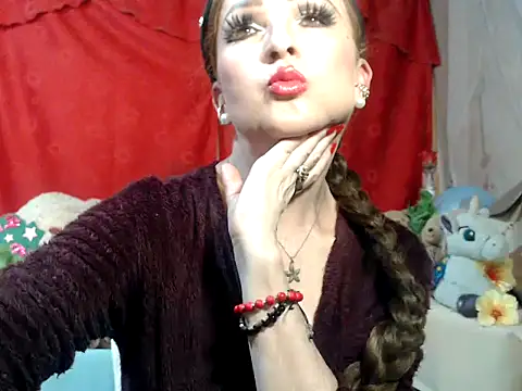 hottieperla online show from 10/04/25, 06:50