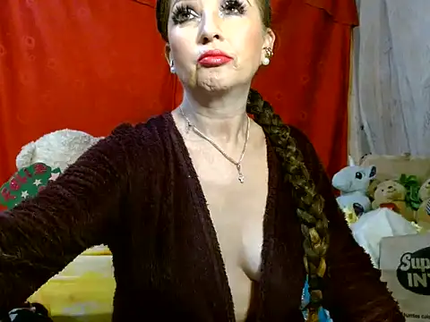 Snapshot of hottieperla chatting on 06/19/26, 06:34 hottieperla online show from 06/19/26, 06:34