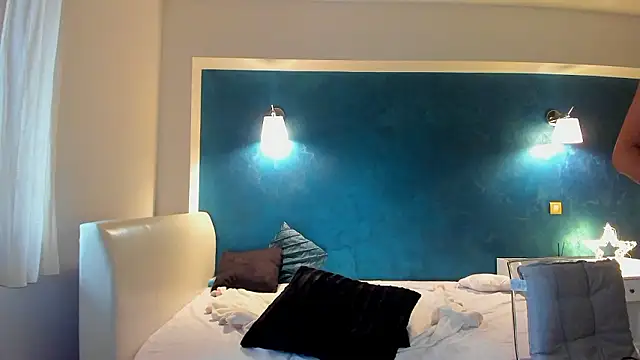 Awesome Jolie online show from 12/10/24, 07:58