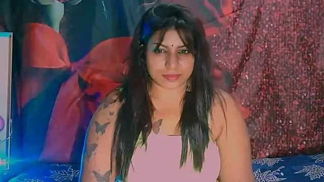 RoyalIndianCreamPuff online show from 02/06/25, 06:02