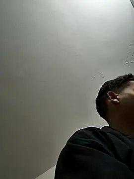 Snapshot of xrobXstax chatting on 03/19/25, 12:26 xrobXstax online show from 03/19/25, 12:26