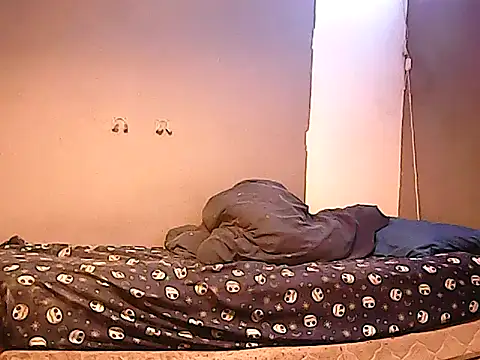 twinkerbell344 online show from 01/14/26, 04:23