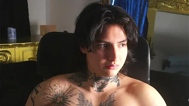 dantecoppolaa  online show from 01/12/25, 05:11