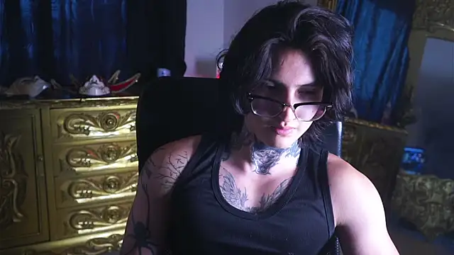 dantecoppolaa  online show from 01/30/25, 09:04