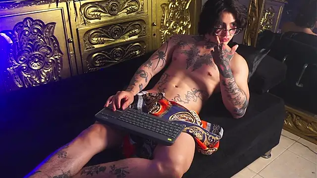 dantecoppolaa  online show from 02/24/25, 01:35