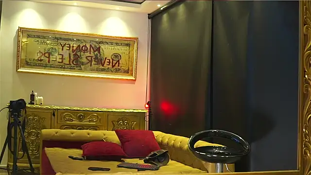 Snapshot of dantecoppolaa_ chatting on 06/18/26, 01:06 dantecoppolaa online show from 06/18/26, 01:06