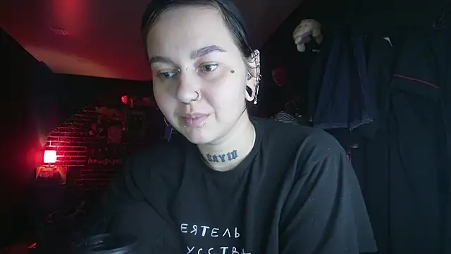 MoorderxDoll online show from 12/06/24, 12:56