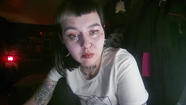 MoorderxDoll online show from 01/07/25, 11:14