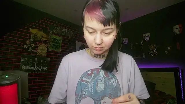 MoorderxDoll online show from 03/06/26, 10:06