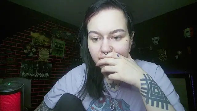 MoorderxDoll online show from 03/08/26, 07:39