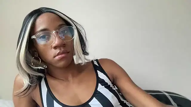 cutiesigh online show from 10/04/25, 08:51