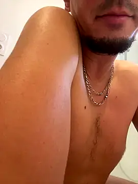 sunsylvain online show from 10/25/25, 04:24