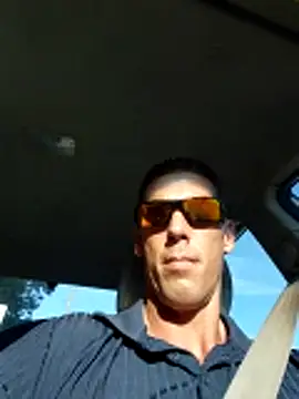 Snapshot of John19893 chatting on 06/10/26, 10:52 John19893 online show from 06/10/26, 10:52