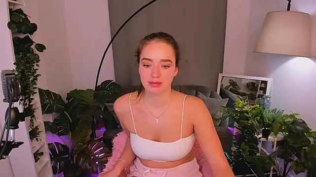 LovelyJessie online show from 01/19/25, 04:36