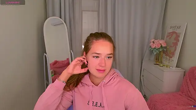 LovelyJessie online show from 10/01/25, 02:12