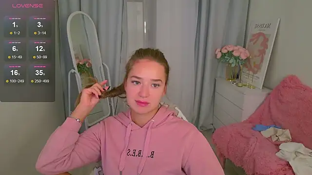 LovelyJessie online show from 10/08/25, 08:56