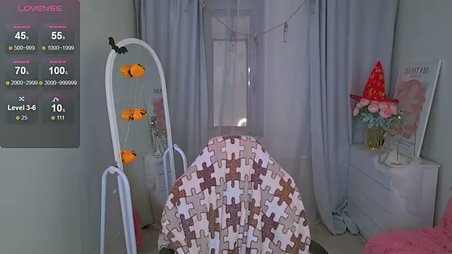 LovelyJessie online show from 10/30/25, 01:45