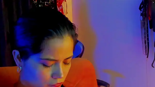 scarlet-kennedy98 online show from 09/24/25, 08:45