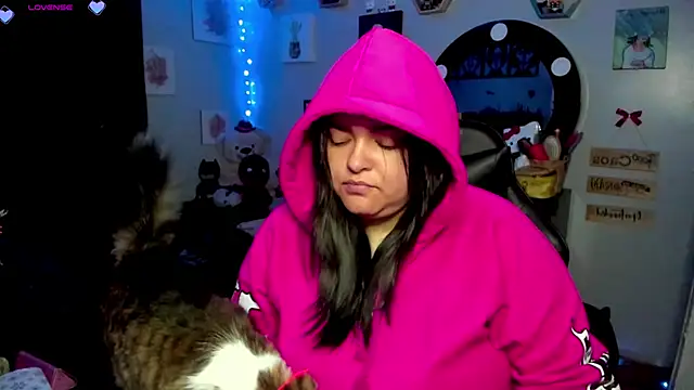 Luise Meyrink online show from 03/16/25, 02:32