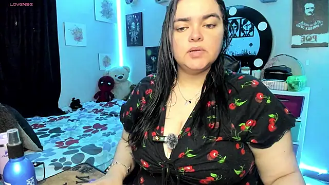 Luise Meyrink online show from 09/18/25, 02:13