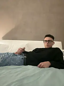 masterboss  online show from 03/22/25, 02:05