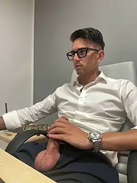 masterboss  online show from 09/12/25, 11:43